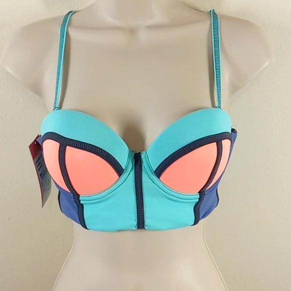NEW MAAJI REVERSIBLE Bikini Top Blue  Aqua SMALL Swim Vacation Summer Underwire - Picture 2 of 8